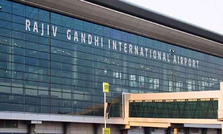 passenger held smuggling 1kg gold bar