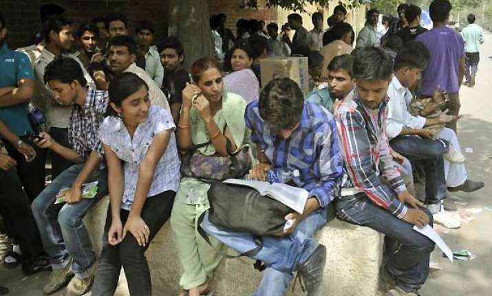 petition in sc seeks stay on re conduct of aieee