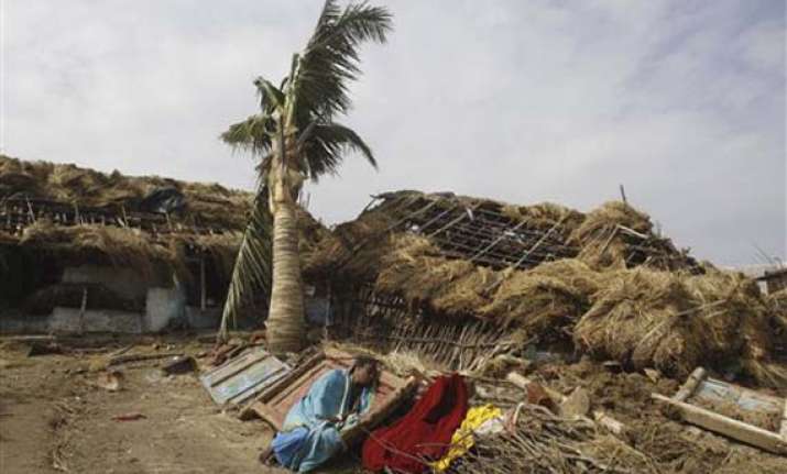 phailin weakens further takes shape of deep depression