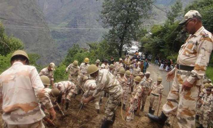 pilot injured as rescue helicopter crashes in uttarakhand