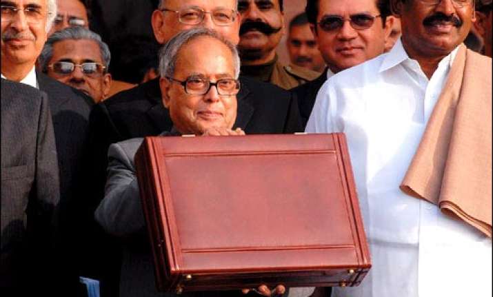 i t limit raised to rs 1.8 lakh senior citizen age