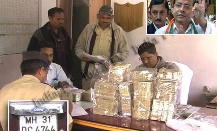 president s son issued notice over seizure of rs 1 crore