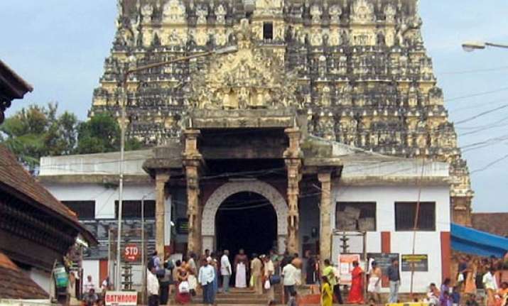 priceless treasure found in cellars of padmanabhaswamy