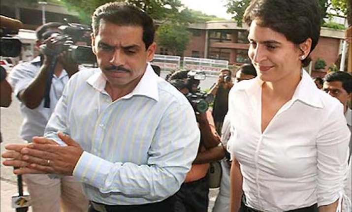 priyanka gandhi dismisses modi wave says will campaign only