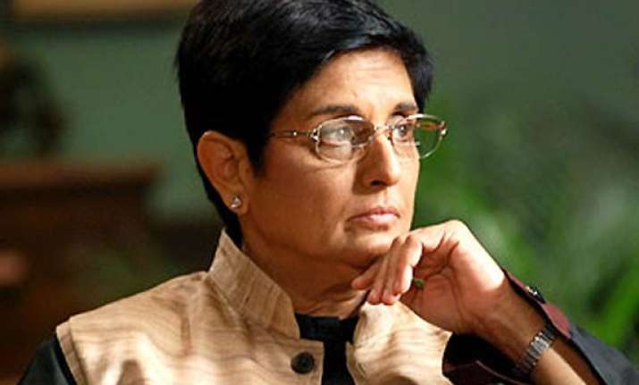 probe against kiran bedi on say police