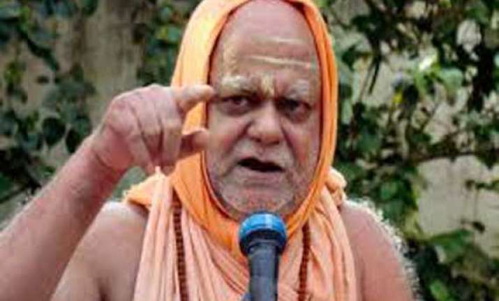 puri sankaracharya for repealing article 370