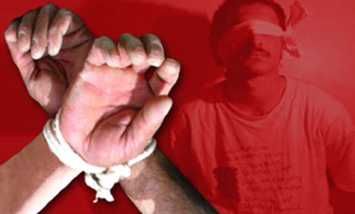 rss worker abducted in agra rs 20 lakh ransom demanded