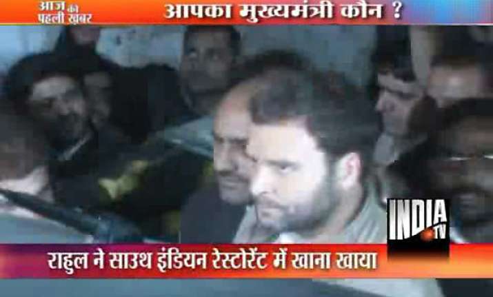 rahul had south indian dinner in varanasi restaurant