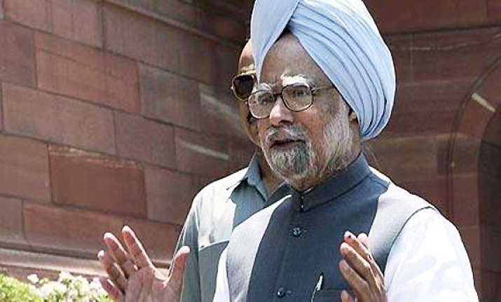 rail budget forward looking says manmohan singh