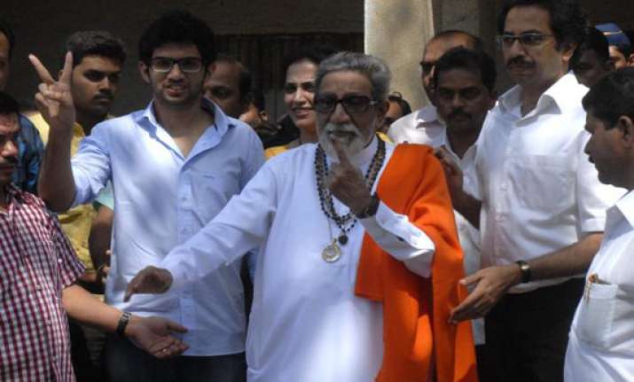 shiv sena bjp win mumbai and thane mns does well in nashik
