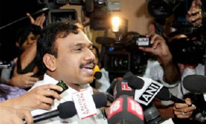 raja complains about tihar jail food in court