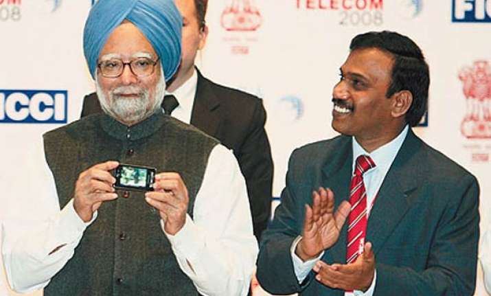 raja does a u turn says he did not implacte pm chidambaram