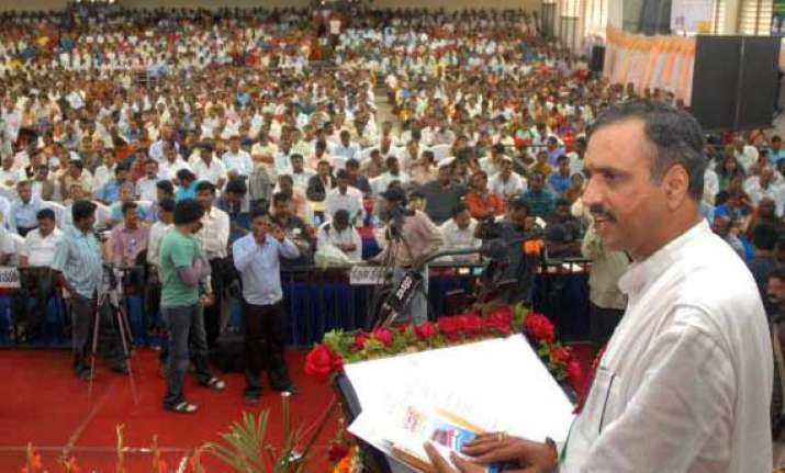 read gita in school or leave india karnataka education