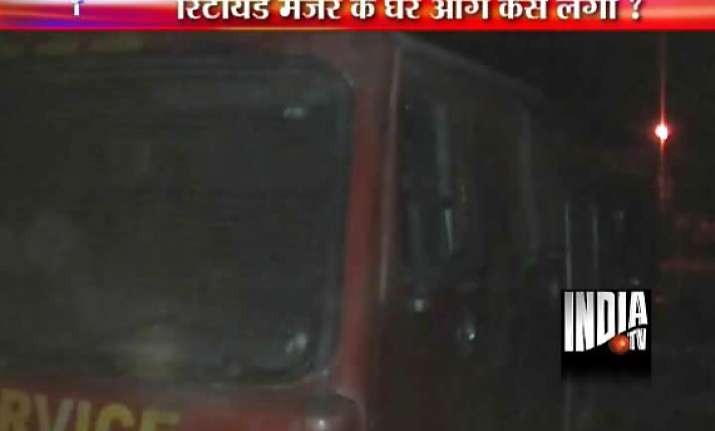 retired auditor wife and daughter die in fire