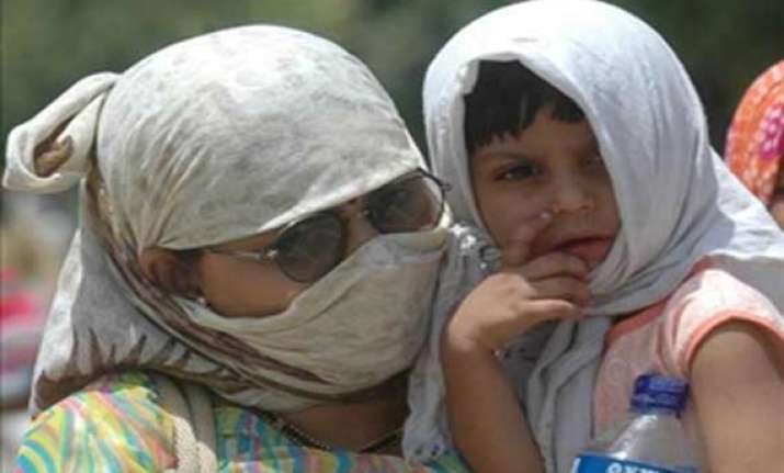rising mercury forces early summer vacations in lucknow