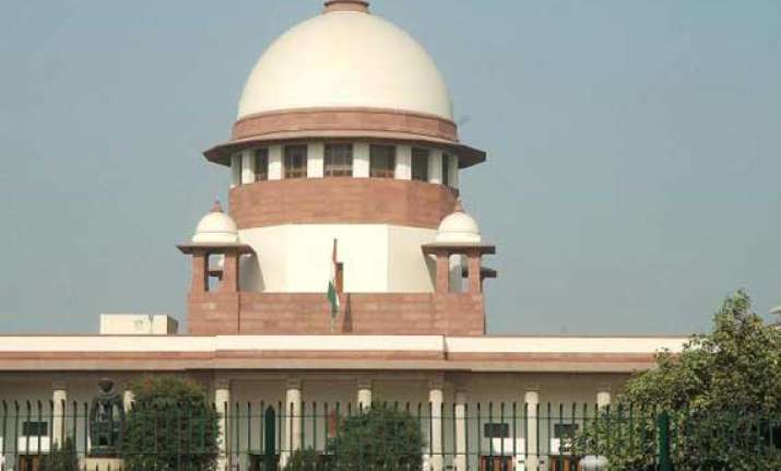 sc issues notice on discrimination against hiv children
