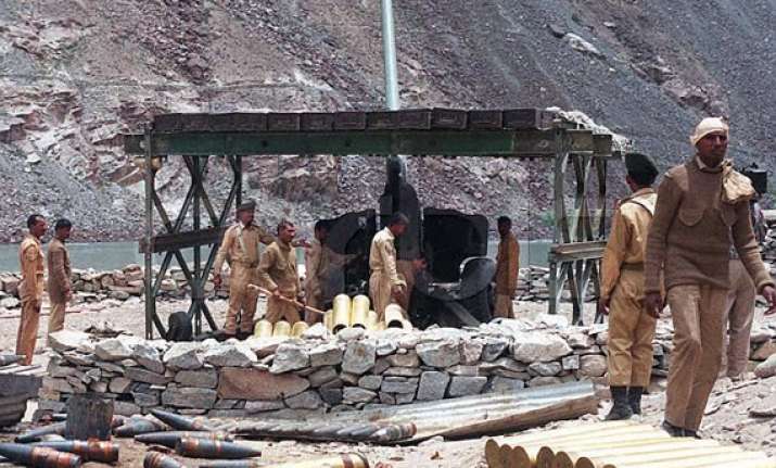sc pulls up centre for not taking action in kargil scam
