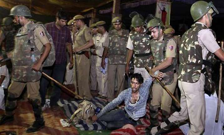 sc seeks ramdev trust s affidavit on cops doctored cds