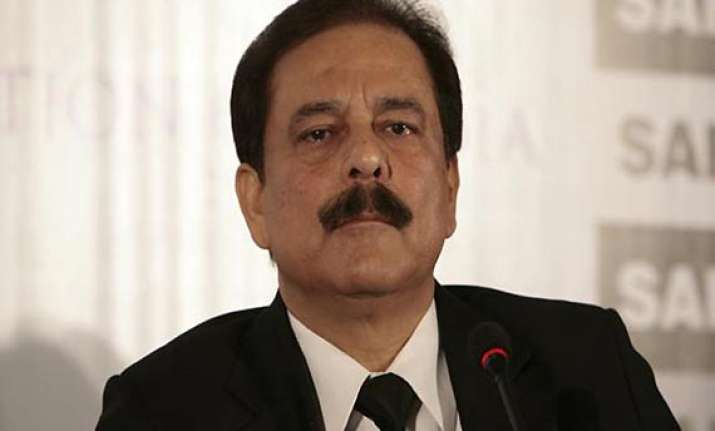 sahara chief subrata roy moves sc for cancellation of nbw