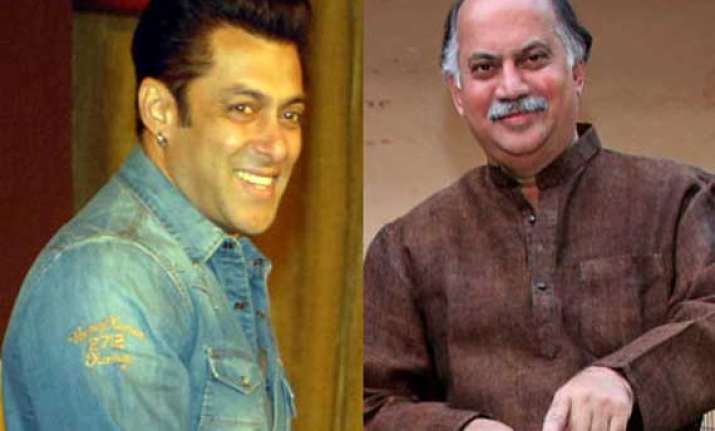 salman khan supports congress candidate gurudas kamat in