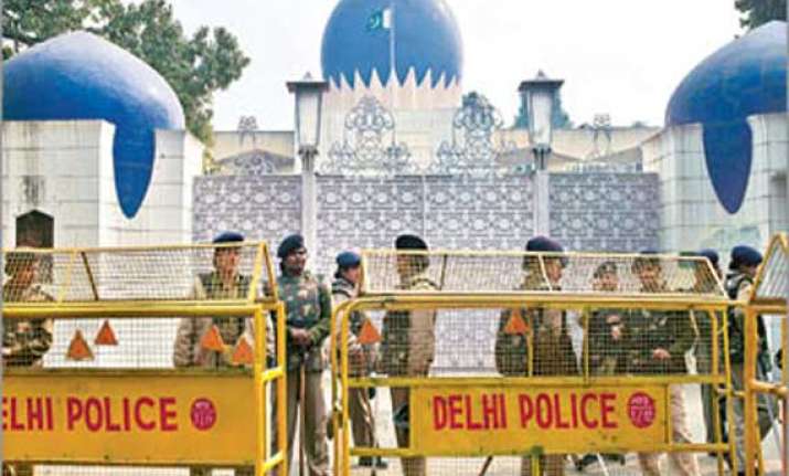 security for pakistan high commission reviewed after threat