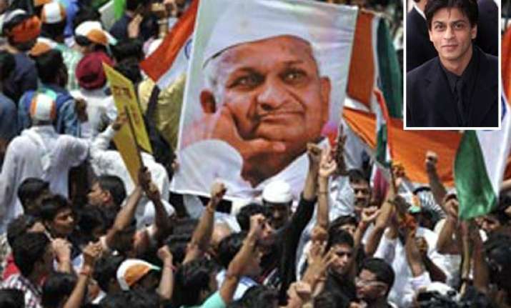 shah rukh khan supports anna s campaign