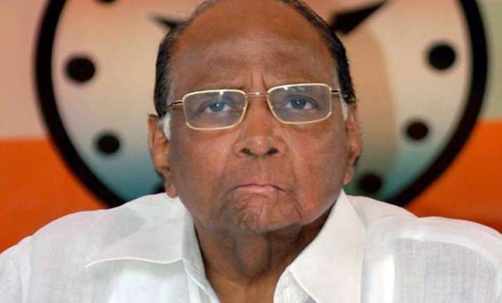 sharad pawar attacks congress on bank issue