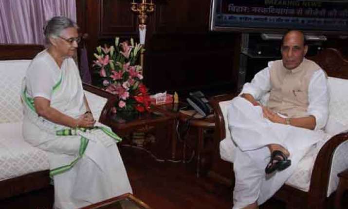 sheila dikshit meets home minister
