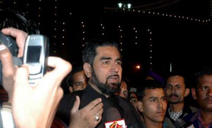 shia leader kalbe jawwad to stage protest outside congress