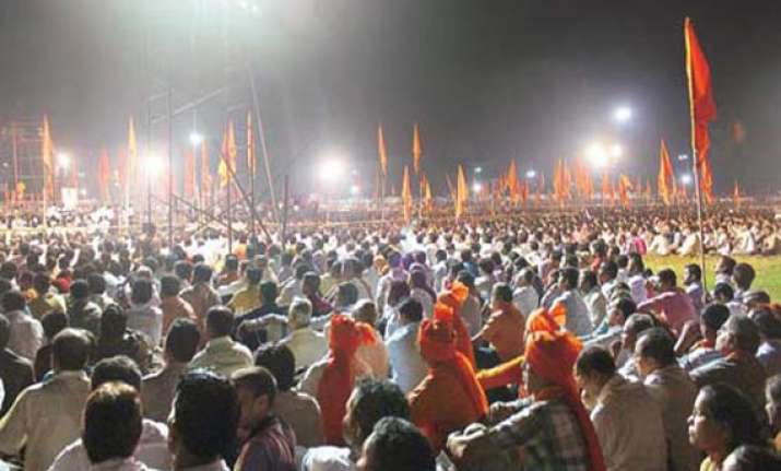 shiv sena allowed to hold dussehra rally at shivaji park