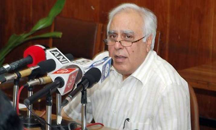 sibalspeak go to parliament panel for changes in lokpal bill