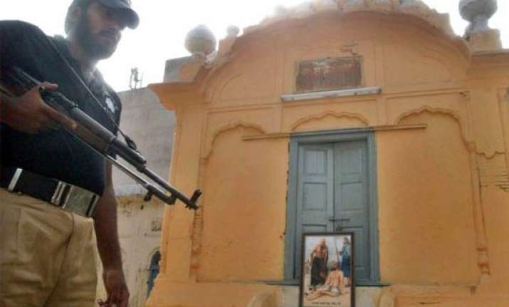 sikhs in lahore prevented from celebrating festival