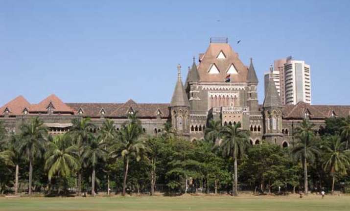 six new judges sworn in in bombay hc