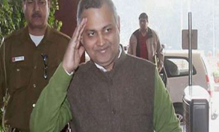 somnath bharti allegedly assaulted by bjp workers