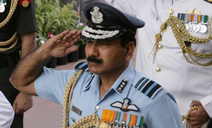 stay abreast of modern developments iaf chief to commanders