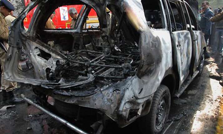 sticky car bomb the latest rage among assassins