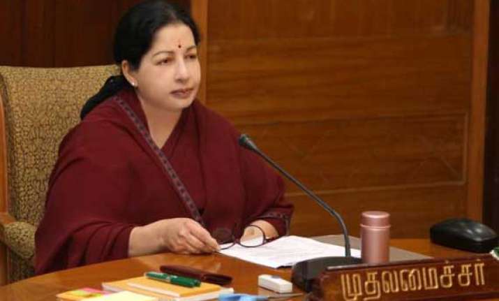stranded tn nurses in iraq jayalalithaa writes to narendra