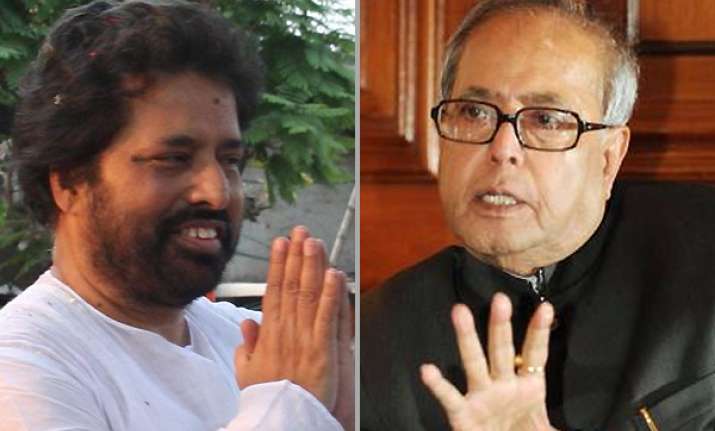 sudip consults pranab on trivedi issue