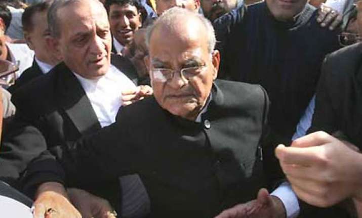 sukh ram to move hc against conviction 5 yr ri in graft case