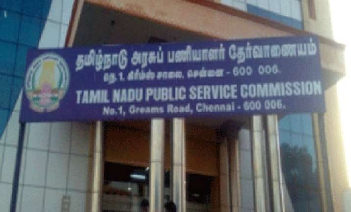 tnpsc admits to mix up in evaluation of answer sheets