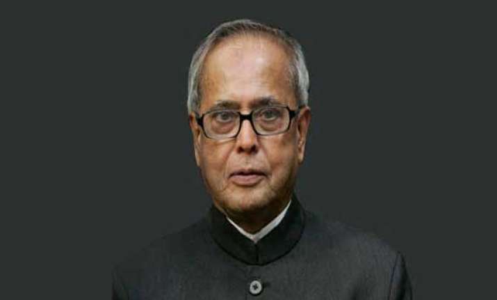 tackle problems faced by handicrafts sector president