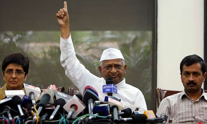 delhi police refuses permission for hazare s fast anna may
