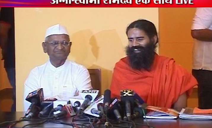team anna upset with baba ramdev