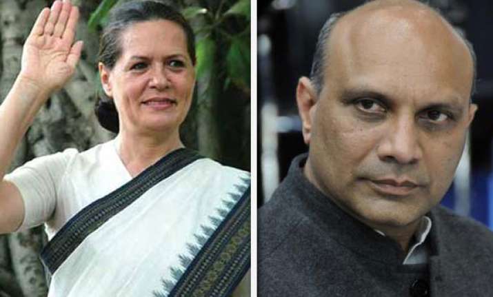 telangana sonia gandhi asks pallam raju not to act in haste