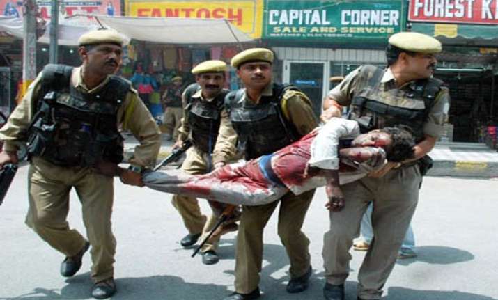 14 injured in explosion near farooq abdullah s rally