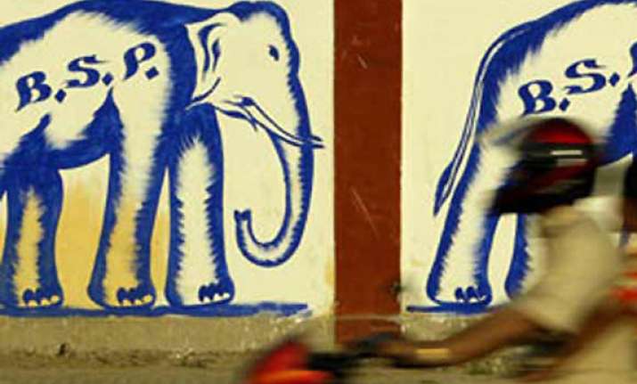 three bsp mlas give unconditional support to cong in
