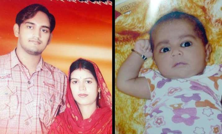 three of a family burnt alive in car truck crash in hisar