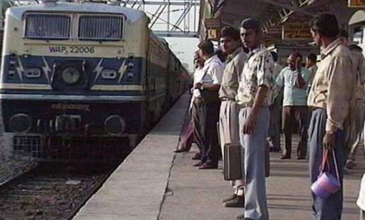 train passengers can now file firs from any place
