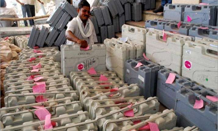 trinamool workers intimidated us alleges congress