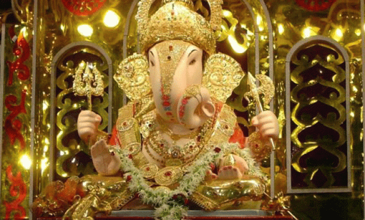 two earrings of deity missing from sri jagannath temple
